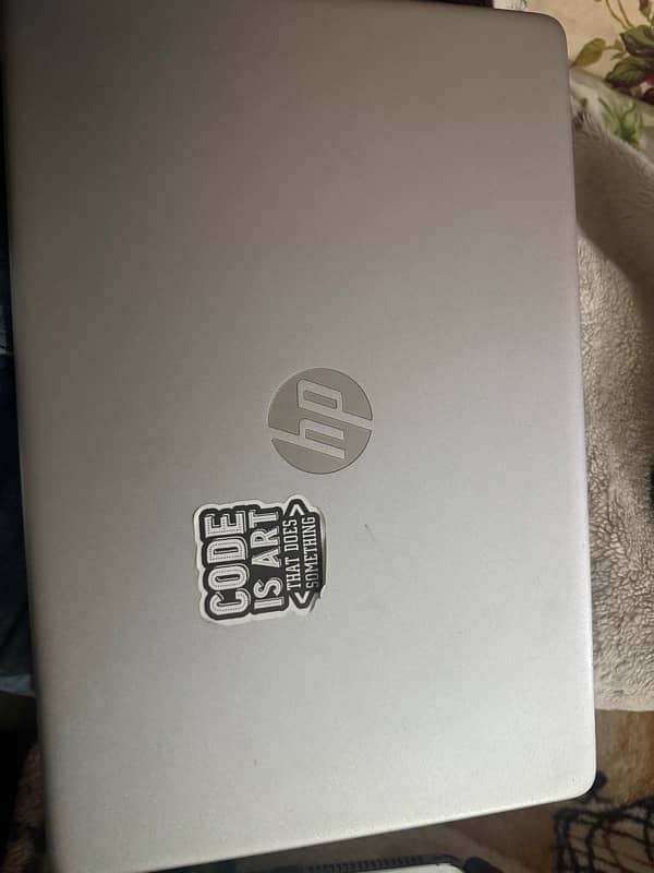 Hp laptop  (AMd Ryzen) 4