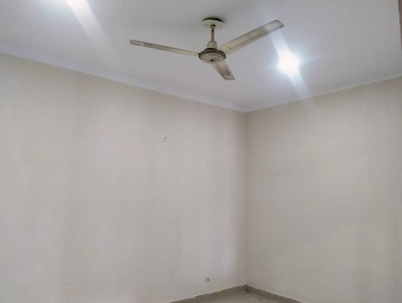 5 Marla House For Sale in Safari Villa Bahria Town Lahore 5