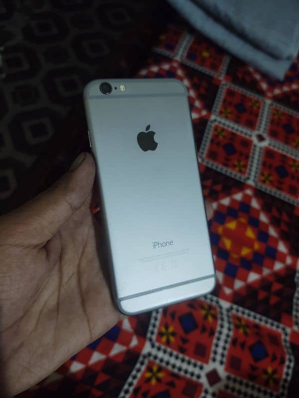 I phone 6/32 gb pta approved 0