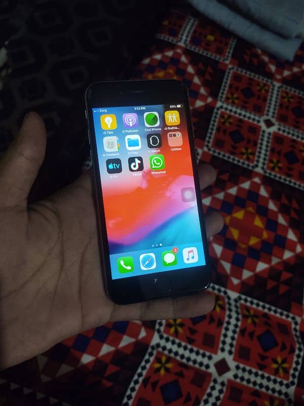 I phone 6/32 gb pta approved 1