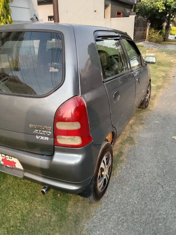 Suzuki Alto 2010 5