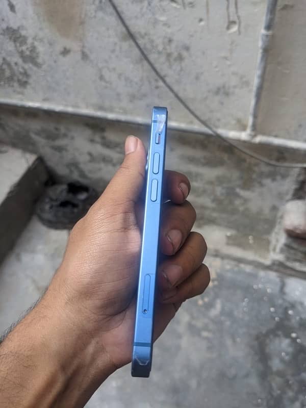 Iphone 13mini Blue Color 0