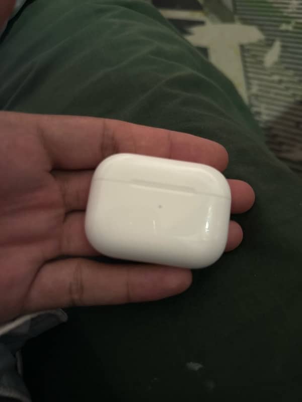 Apple Airpods Pro (USB C) 0