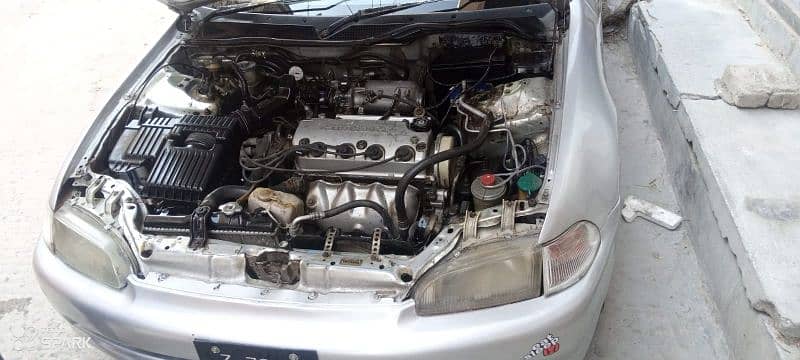 Honda Civic EXi 1995 3