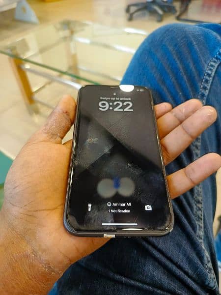 Iphone 11 64GB LLA Model Non Pta 2