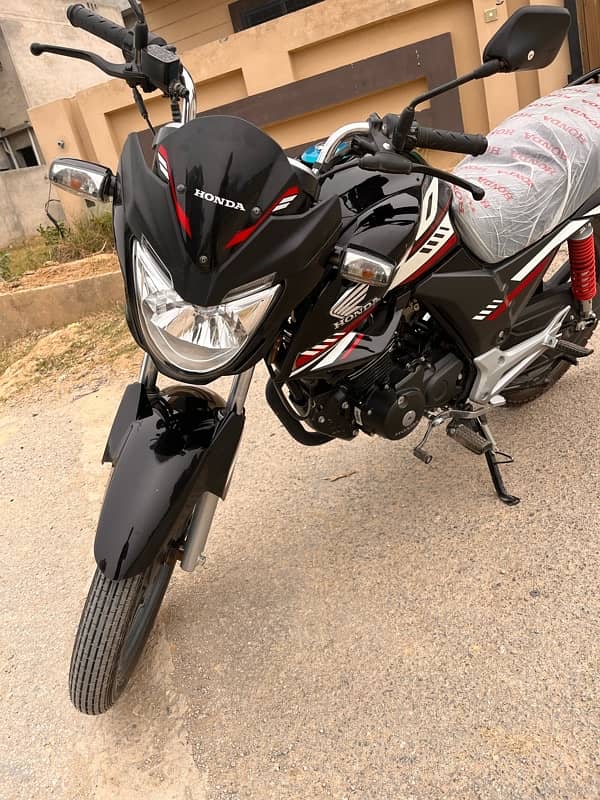 Honda CB 150F Brand new 4