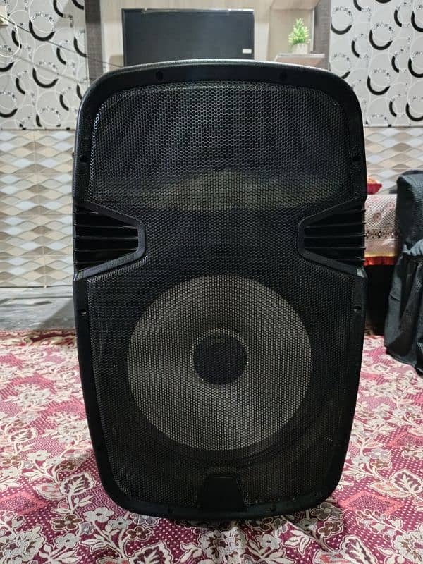 Portable Bluetooth speakers (Dubai import  complete sound system 1