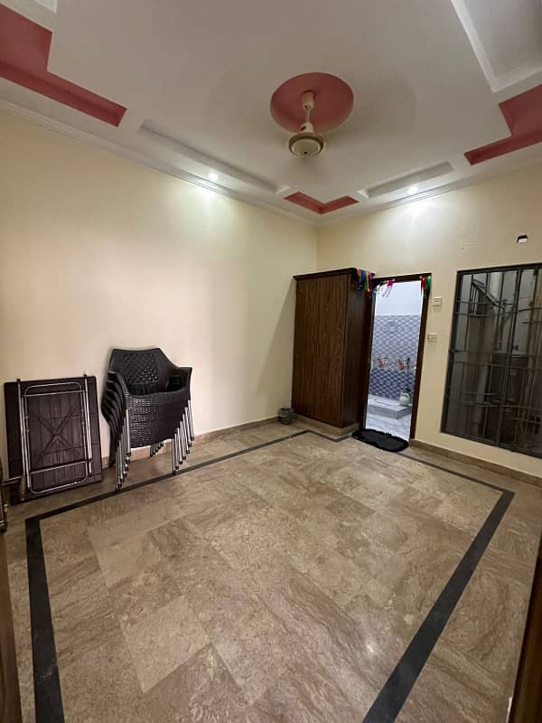 BRAND NEW UPPER PORTION FOR RENT LOCATION GULRAIZ 1 3