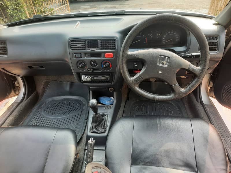 Honda Civic EXi 2001 5