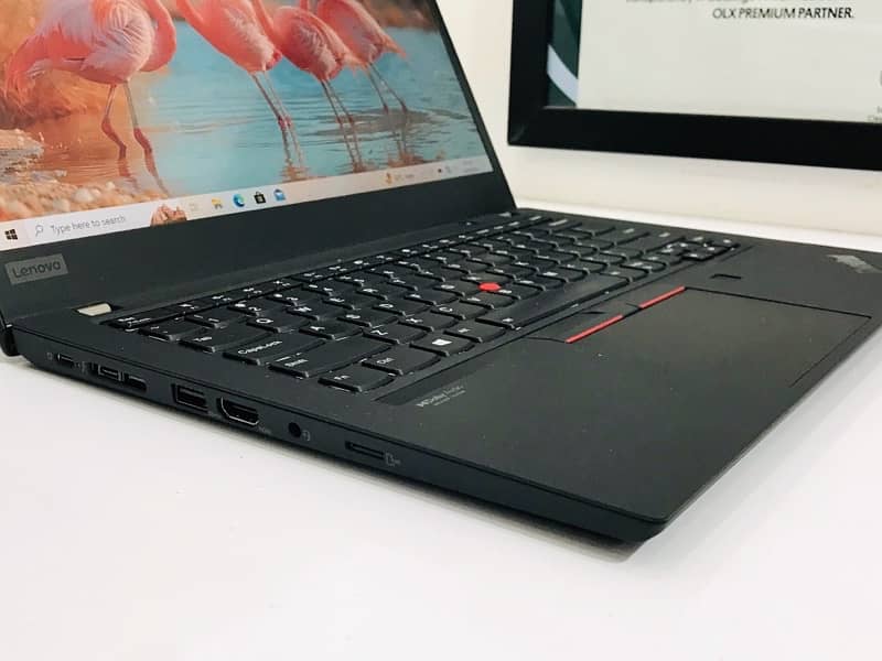 lenovo t490 core i7 8th gen- Touch screen- Quard core - 8 threads 2