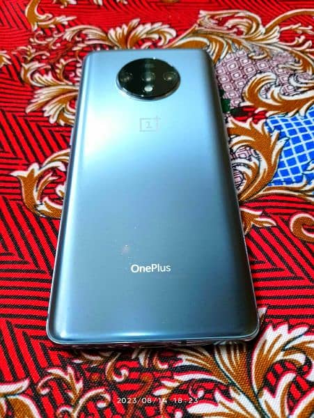 OnePlus 7T 0