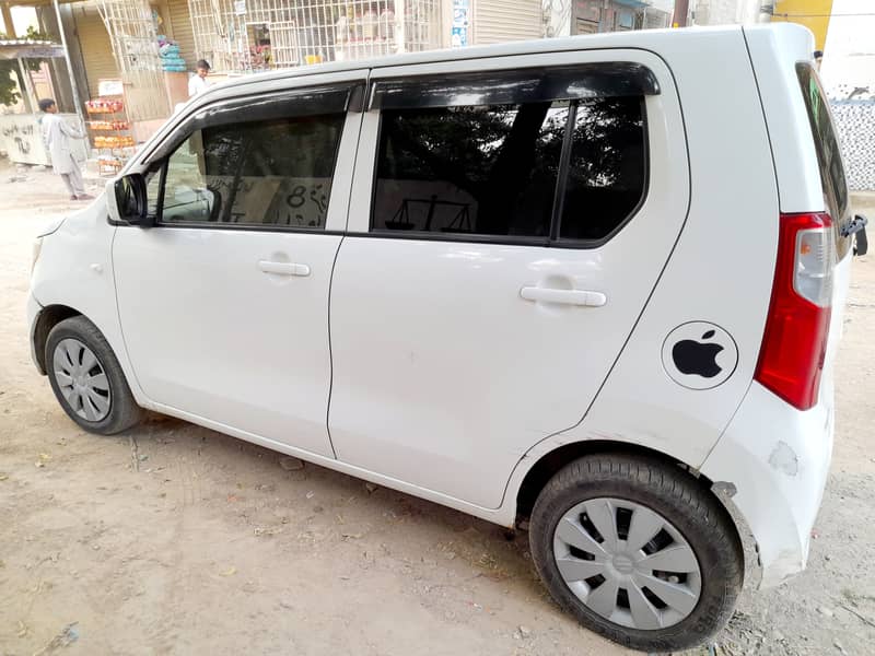 Suzuki Wagon R 2015 5