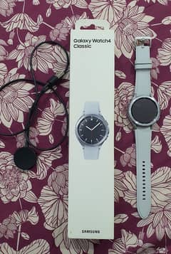 Samsung Galaxy Watch 4 Classic Silver