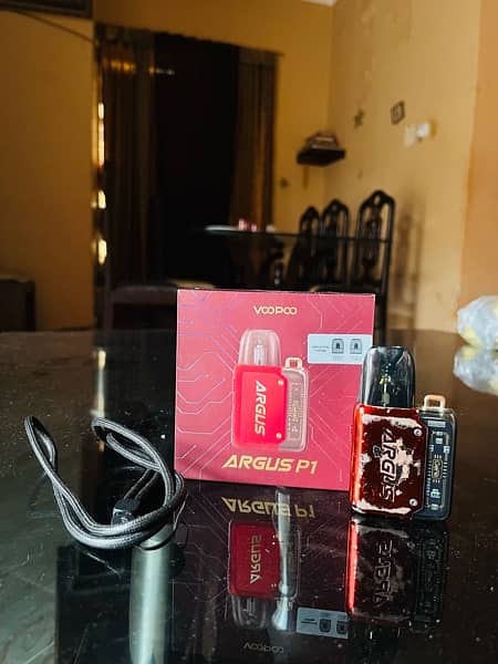 voopoo Argus P1 red 3