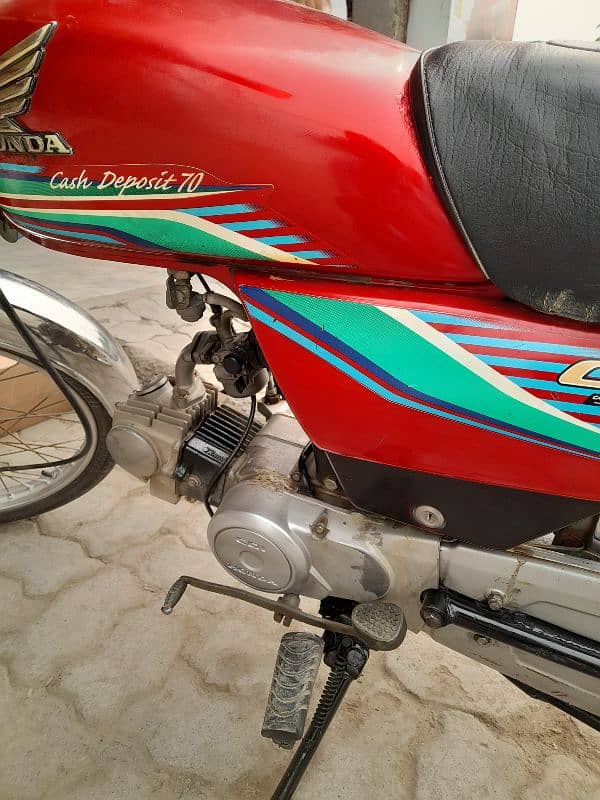 honda CD 70 for Sale 7