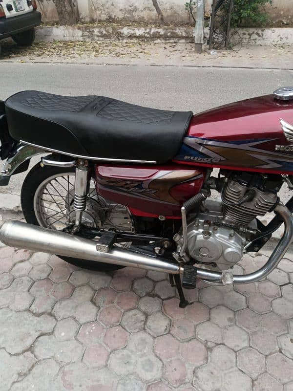 Honda 125 Good condition 6