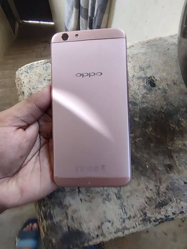 oppo F1S 4/64 pta Pta dual sim Approved 0