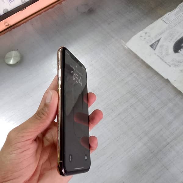 iPhone 11pro 7