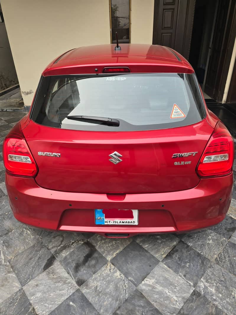 Suzuki swift GlX- CVT Top Variant 1