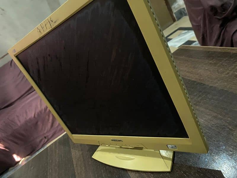 15 Inch Computer LCD Display Working Condition 1