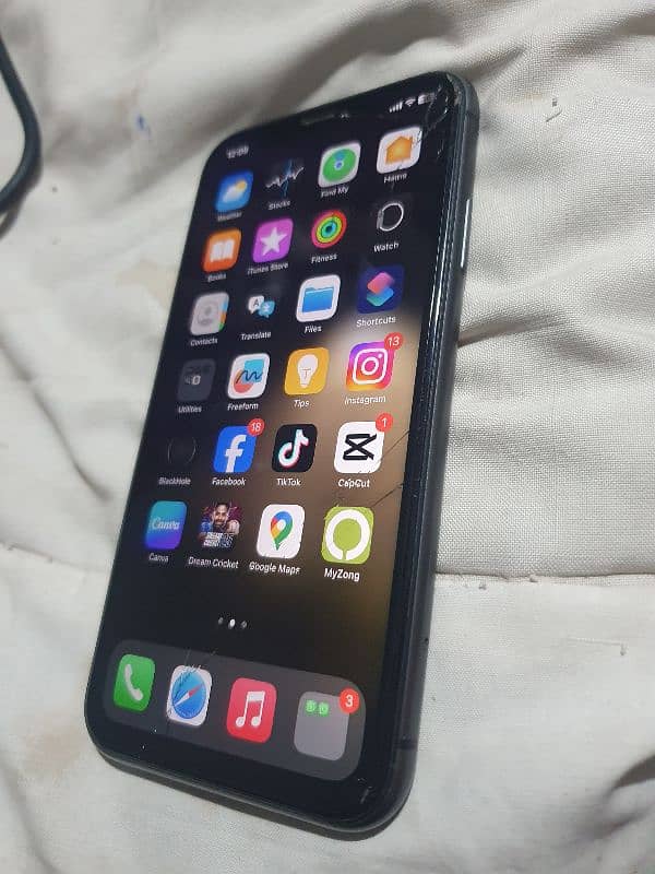 Iphone 11 none approved 64gb truetune active faceID not working 0