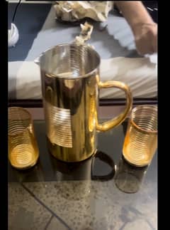 golden colour water glass set one jug 6 glass no damage