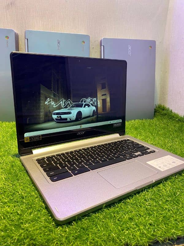 Acer chromebook R13 13,5 inch bazel less touch screen 360 rotatable 5