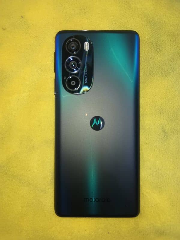 moto edge plus 2022 edge 30 pro 0