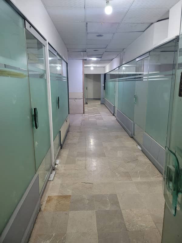 Sami furnished office for rent 2270sqft in shahar e Faisal. 8