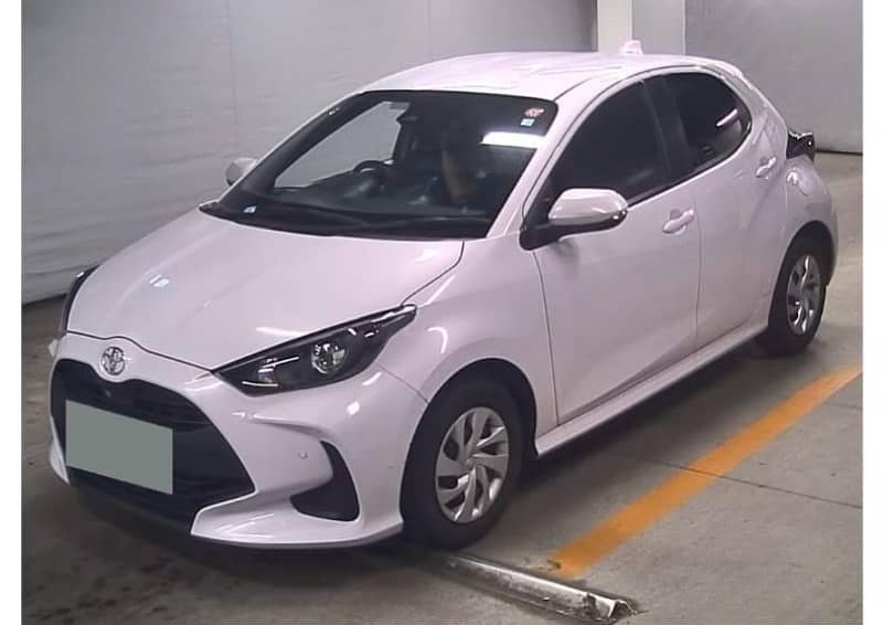 Toyota Yaris janonese 2020/24 7