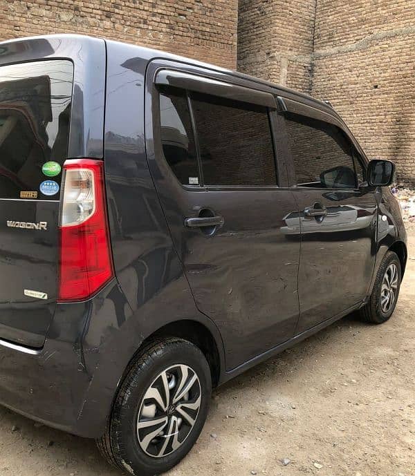 Suzuki Wagon R 2019 4