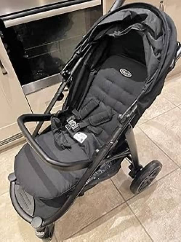 baby pram / stroller 0