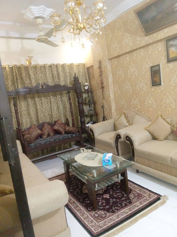 North Nazimabad block L 2bed DD flat sale 4th floor no lift 1000 sqft 1