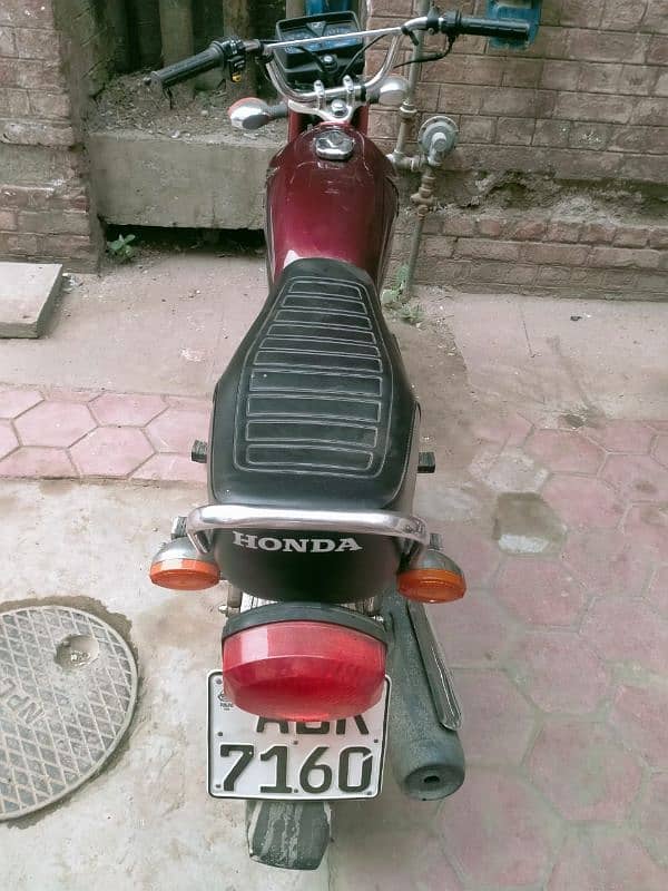 Honda 125 Only 4616km geniune mileage 3