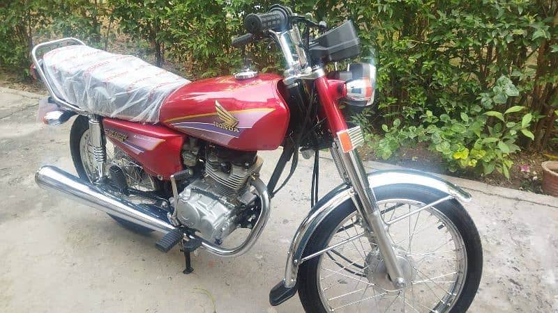 Honda 125 2000 model Antique bike 2