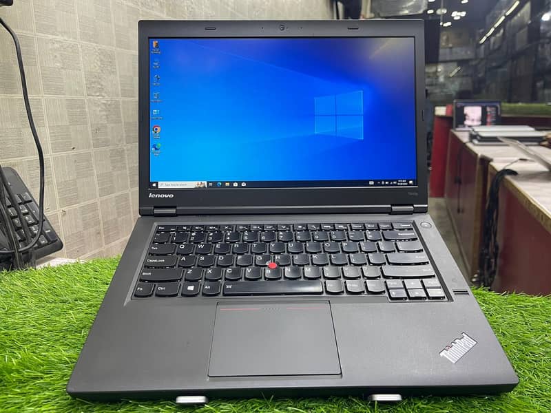 Lenovo Thinkpad T440p i7 4th GEN  1GB NVIDIA GeForce 2