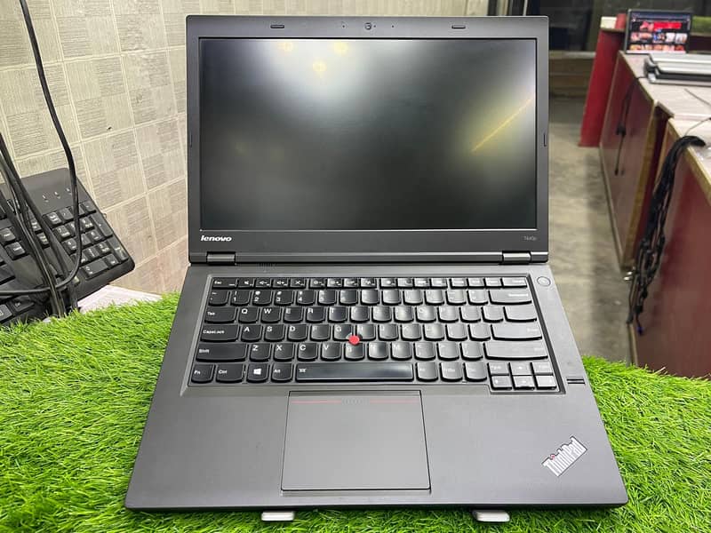 Lenovo Thinkpad T440p i7 4th GEN  1GB NVIDIA GeForce 4