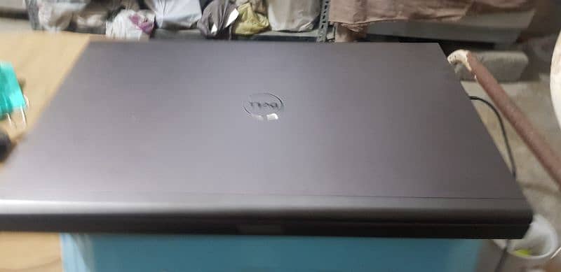 dell precision m6700 workstation 17.3" 8