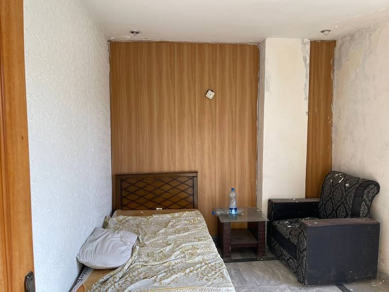 3 Bedrooms Semi Furnished Flat In Bahria Square Phase 7 2