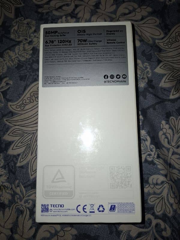 Tecno Camon 30 1