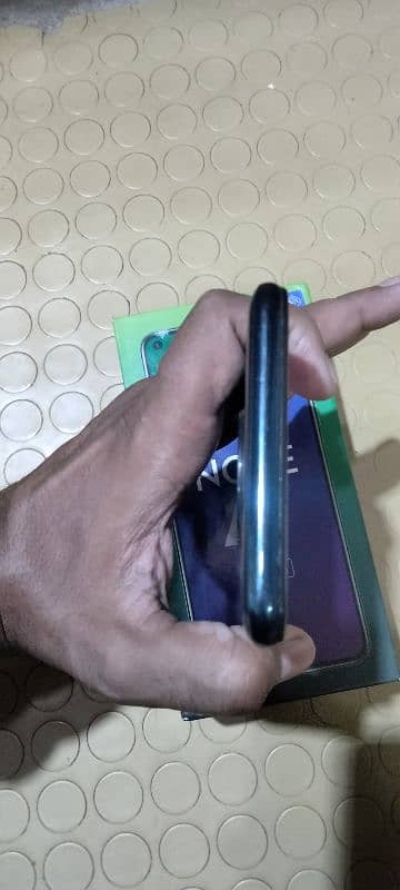 Infinix Note 7 4+64 4