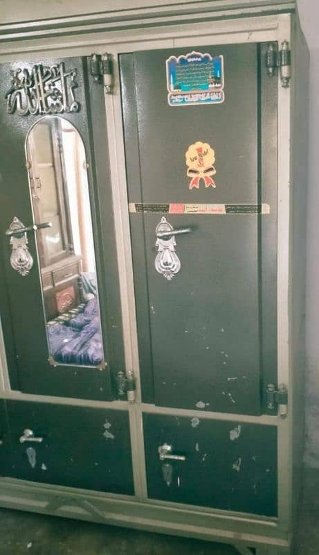 Iron Safe almari (Iron wardrobe) urgent sale 4