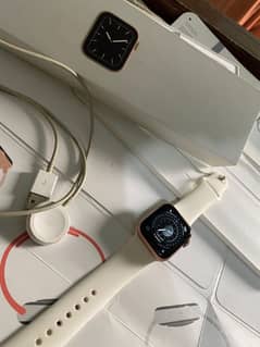 Apple Watch series 5 40mm