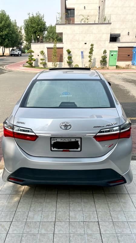 Toyota Corolla Altis 2023 1