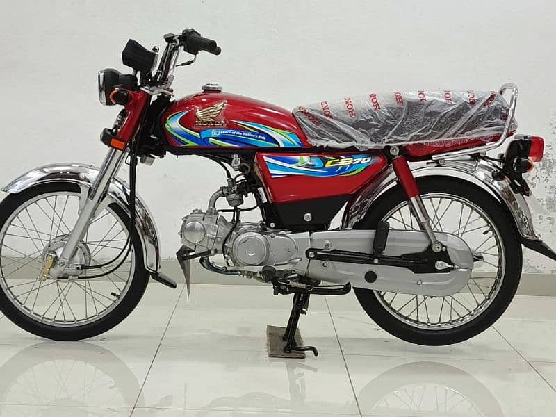 HONDA CD-70 MODEL 2024 1