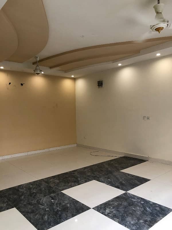 Kanal Upper Portion For Rent Valencia Town 11