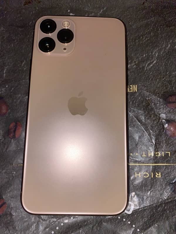 iPhone 11 Pro 0