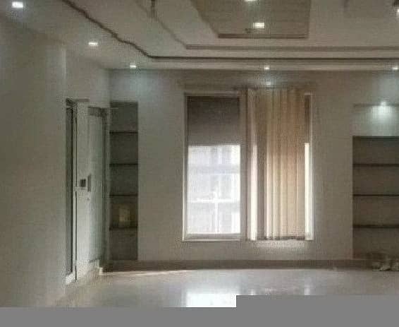 4 Marla 3rd Floor Office With Elevator For Rent In DHA Phase 5,Block CCA, Lahore. 3