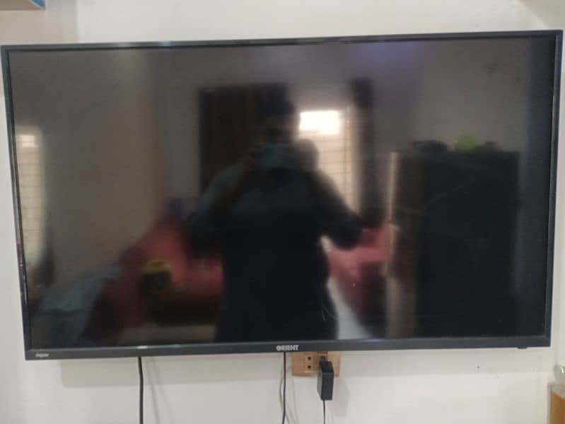 ORIENT LED 40" 0