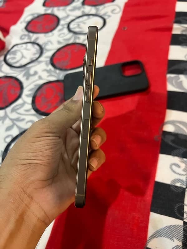 iPhone 16 Pro Max 256Gb 10days used 6